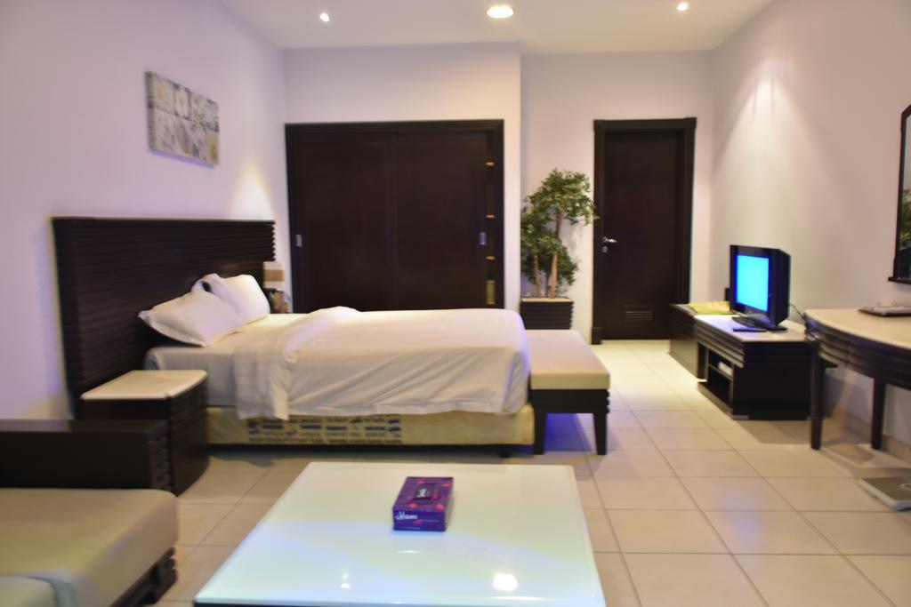 Al Tayyar Suites & Hotel Apartments - Riyadh Exteriör bild