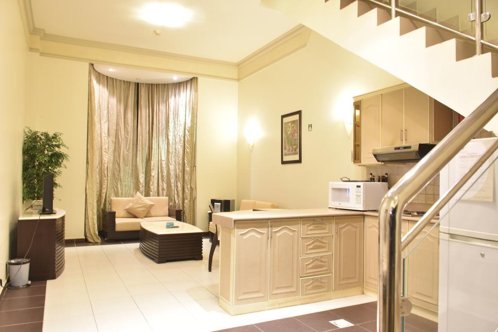 Al Tayyar Suites & Hotel Apartments - Riyadh Exteriör bild