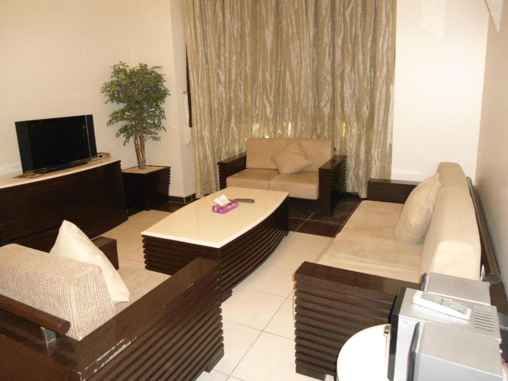 Al Tayyar Suites & Hotel Apartments - Riyadh Rum bild